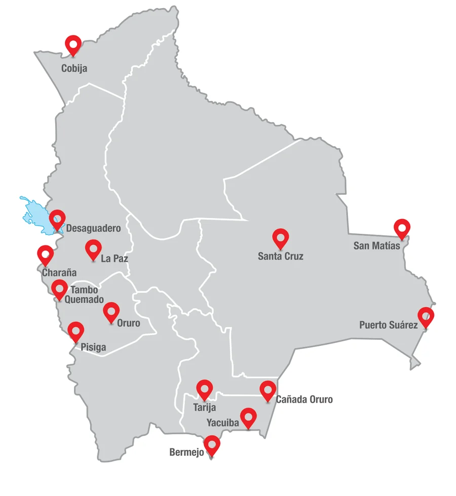 Mapa de Bolivia con los puntos de operación: Cobija, Desaguadero, La Paz, Charaña, Tambo Quemado, Oruro, Pisiga, Santa Cruz, San Matías, Puerto Suárez, Tarija, Yacuiba, Cañada Oruro y Bermejo